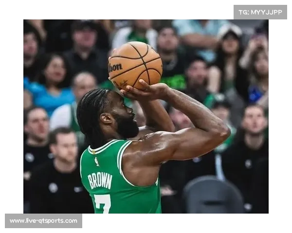 凯尔特人队领跑场均篮板榜 魔术队奇才队紧随其后